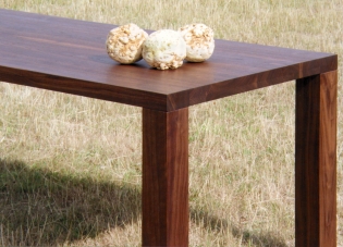 Esstisch, amerikanischer Nussbaum